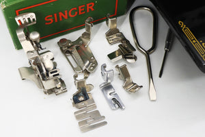 Singer Featherweight 221K Sewing Machine, 1949 - EF561***