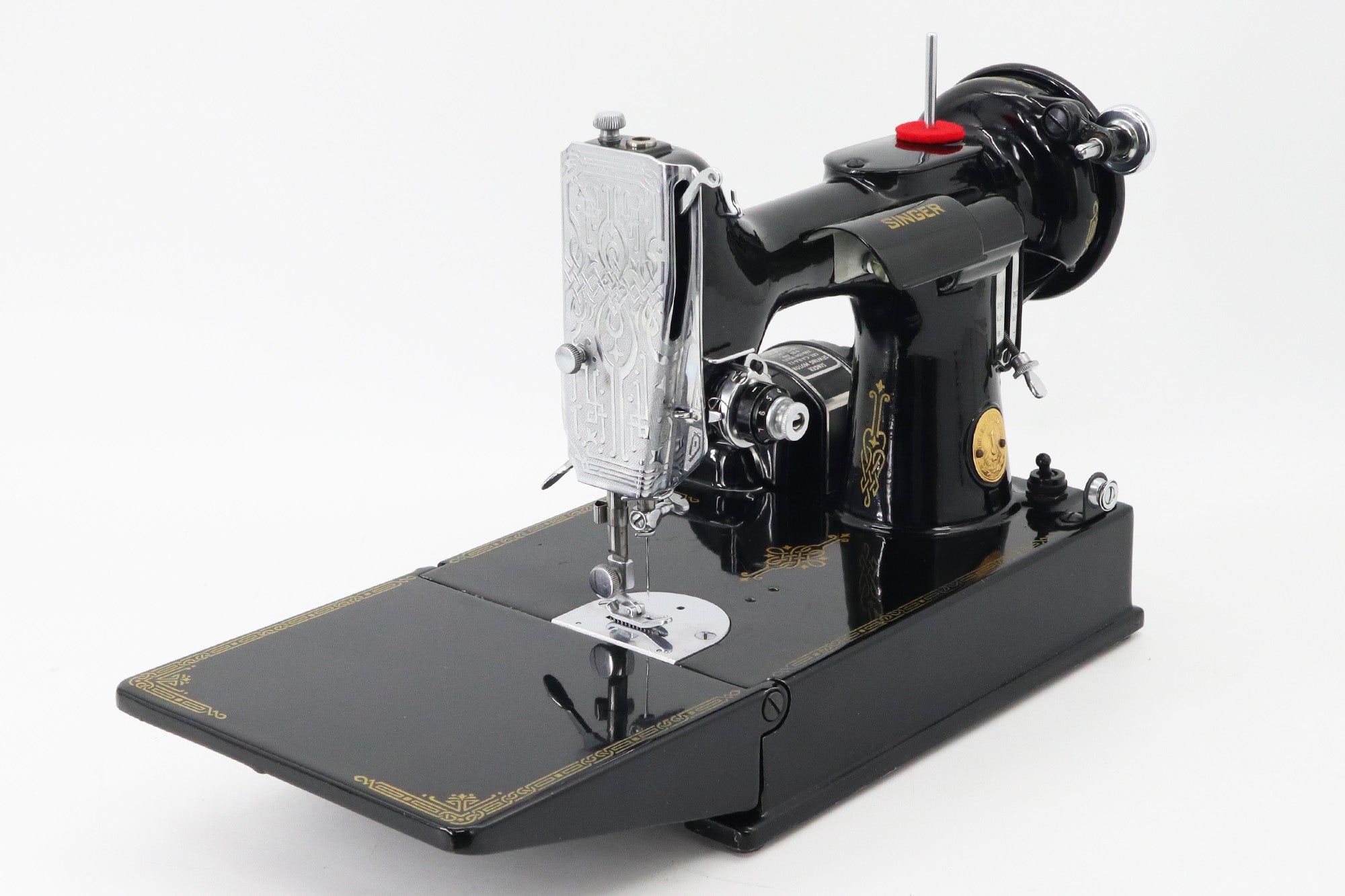 Singer Featherweight 221K Sewing Machine, 1949 - EF561***