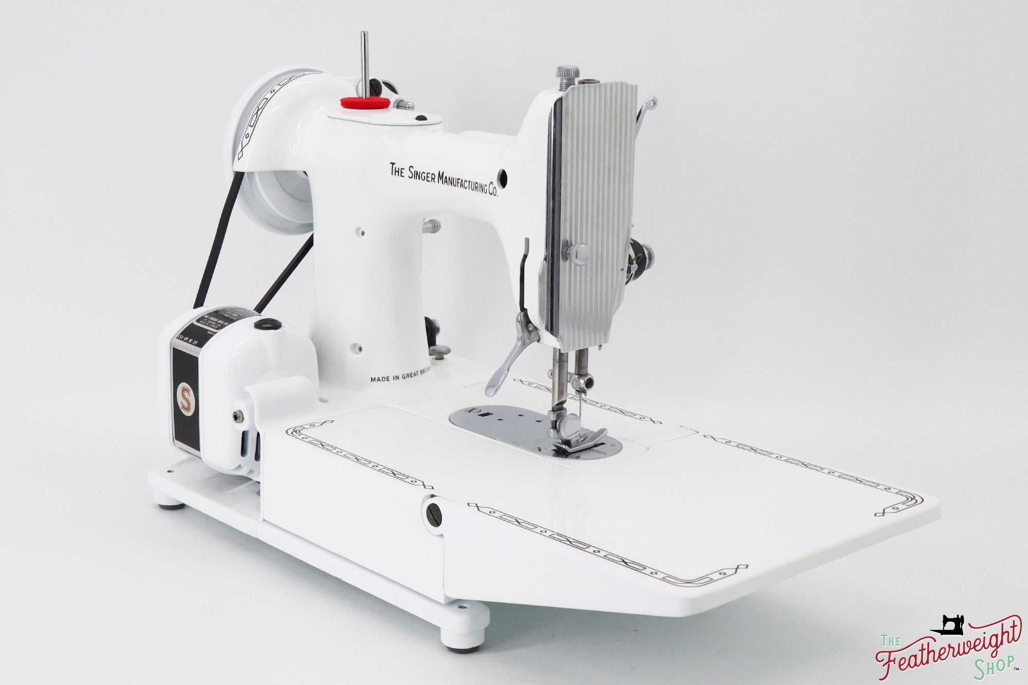 Singer Featherweight 222K - EJ6207** - Fully Restored in White