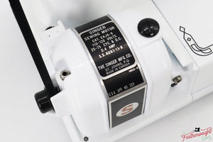 Singer Featherweight 222K - EJ6207** - Fully Restored in White