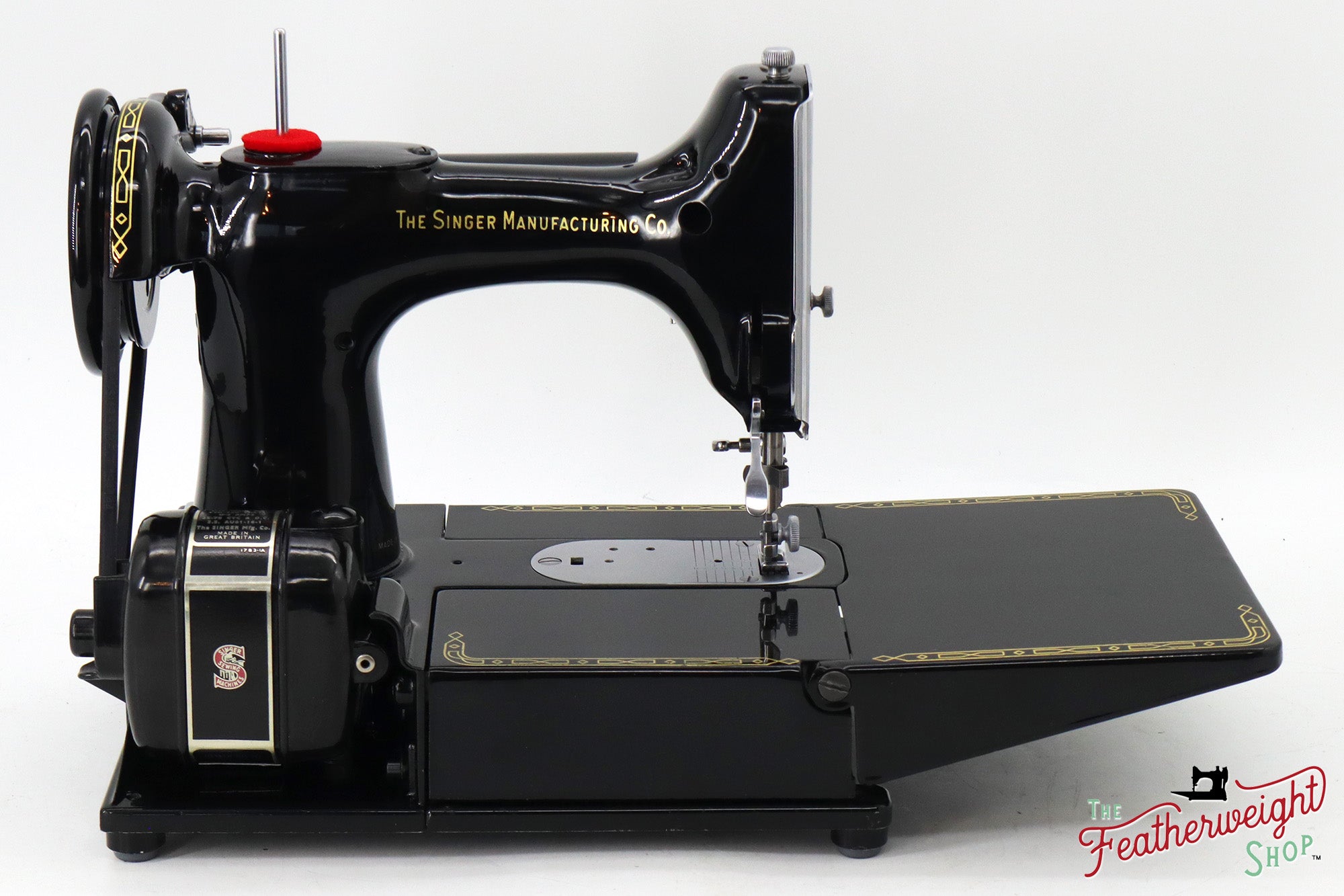 Singer Featherweight 222K Sewing Machine, Red 'S' - ES524*** - 1961