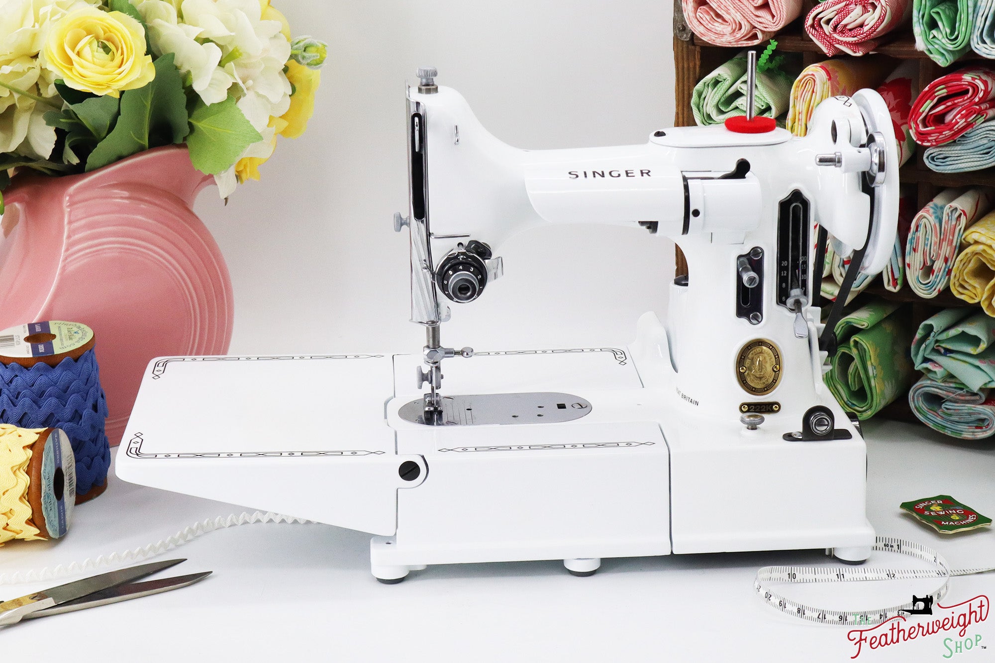 Singer Featherweight 222K - EJ6207** - Fully Restored in White