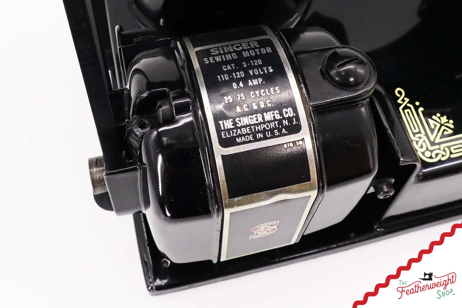 Singer Featherweight 221 Sewing Machine, AL182*** - 1952