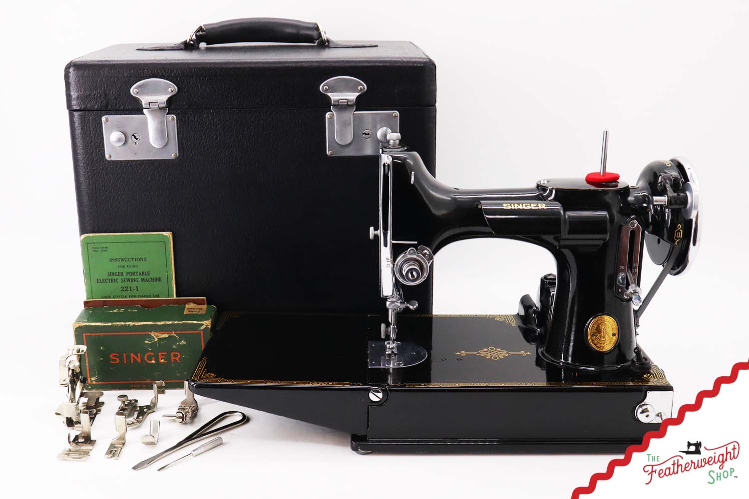 Singer Featherweight 221 Sewing Machine, 1935 AD887***