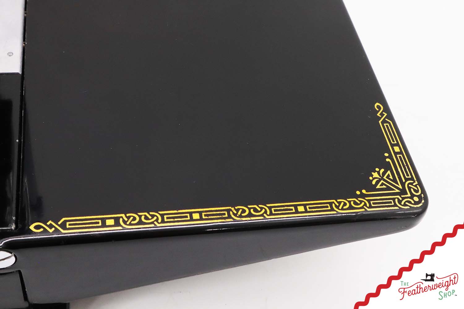 Singer Featherweight 221 Sewing Machine, 1935 AD887***