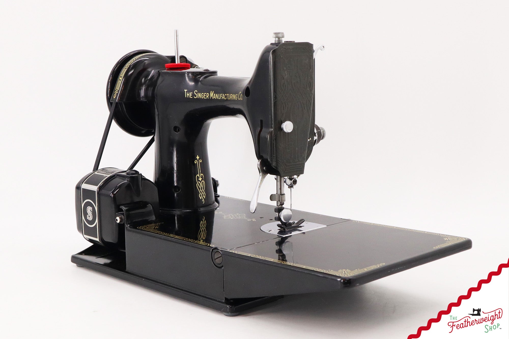 Singer Featherweight 221, AG0119**, Blackside - RARE