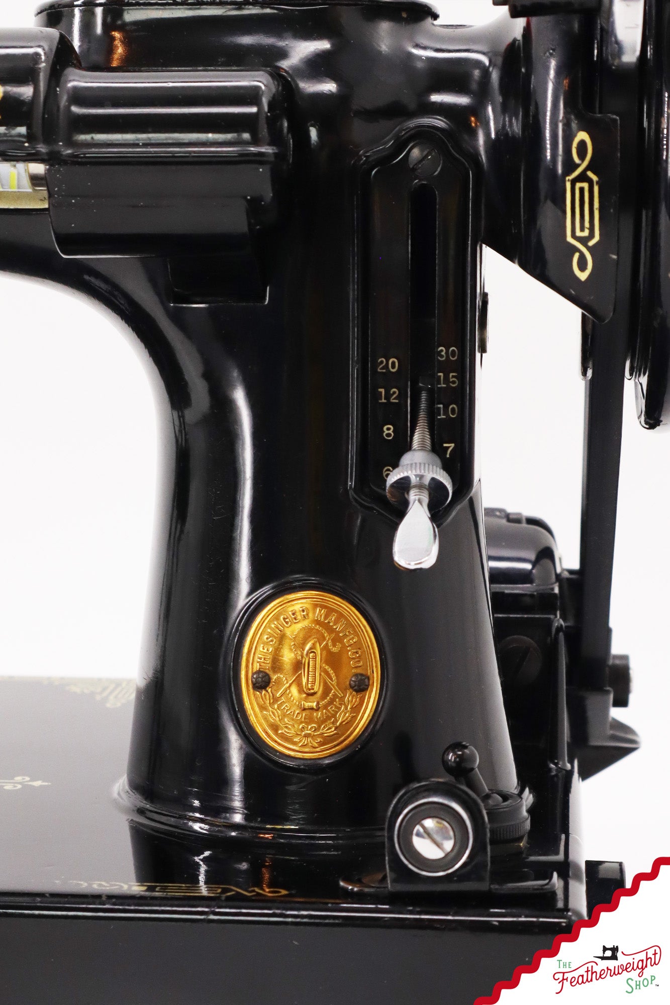 Singer Featherweight 221, AG0119**, Blackside - RARE