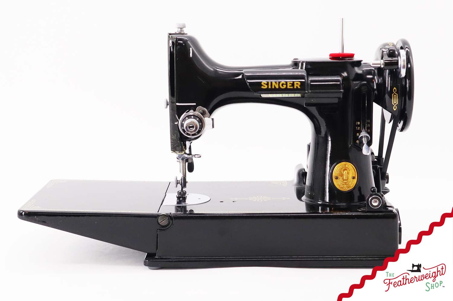 Singer Featherweight 221, AG0130**, Blackside - RARE