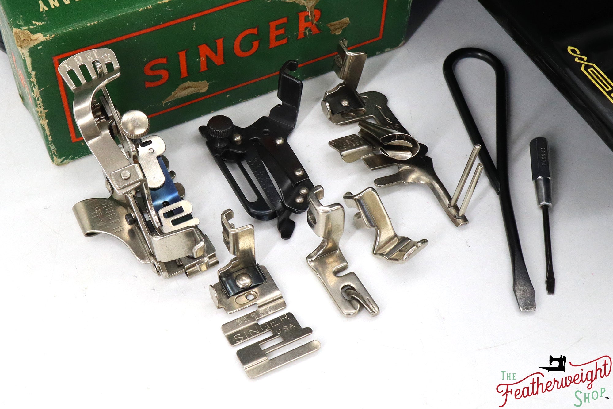 Singer Featherweight 221 Sewing Machine, AL030*** - 1952