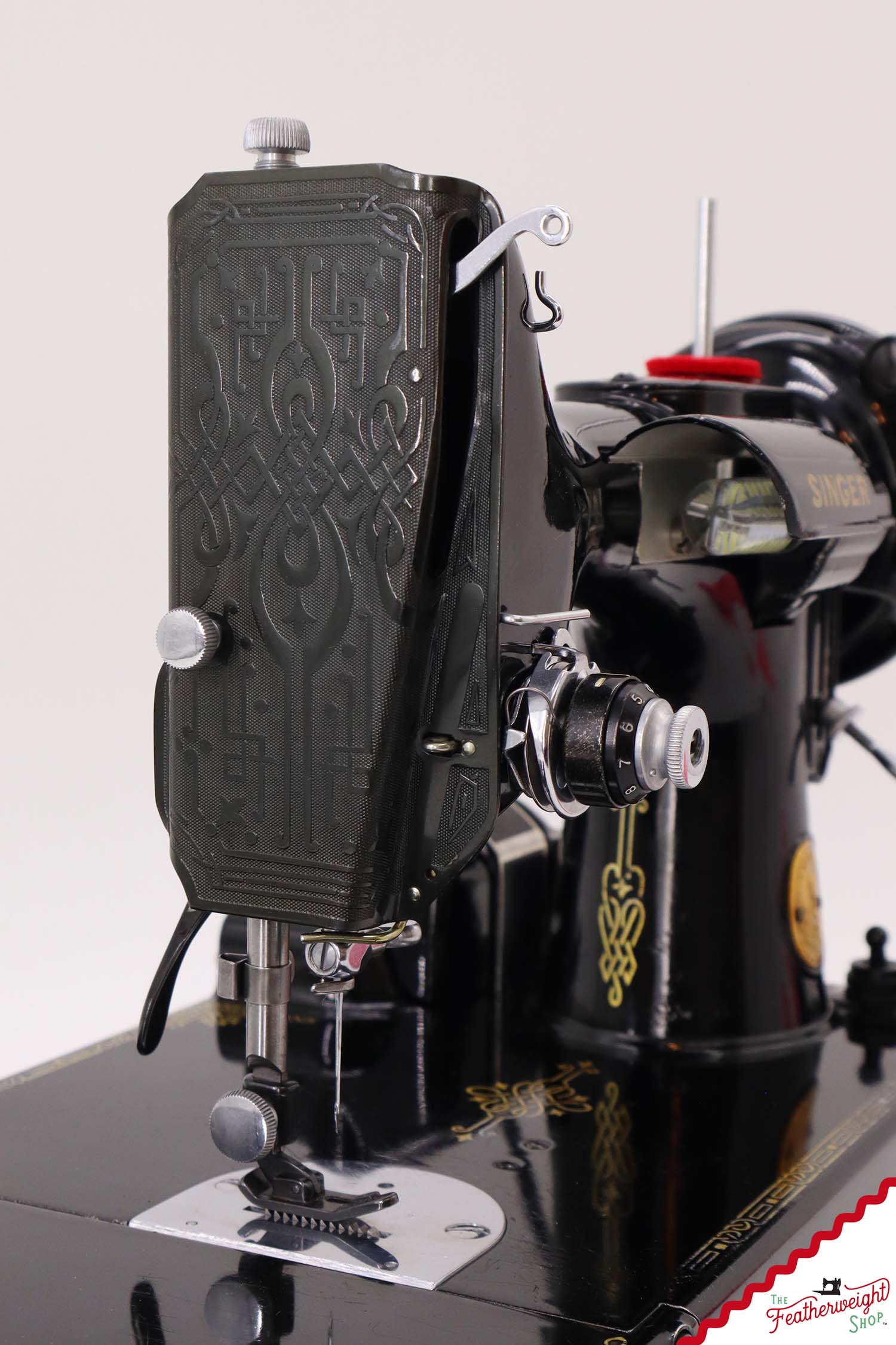 Singer Featherweight 221, AG0130**, Blackside - RARE