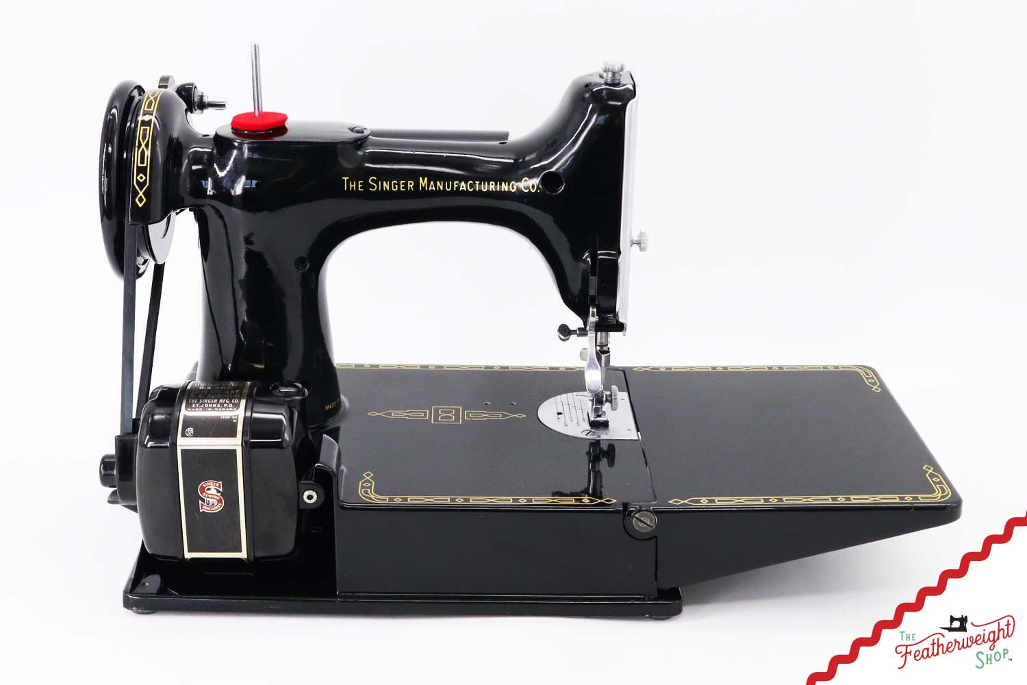 Singer Featherweight 221K Sewing Machine, RED "S" - ES6532**