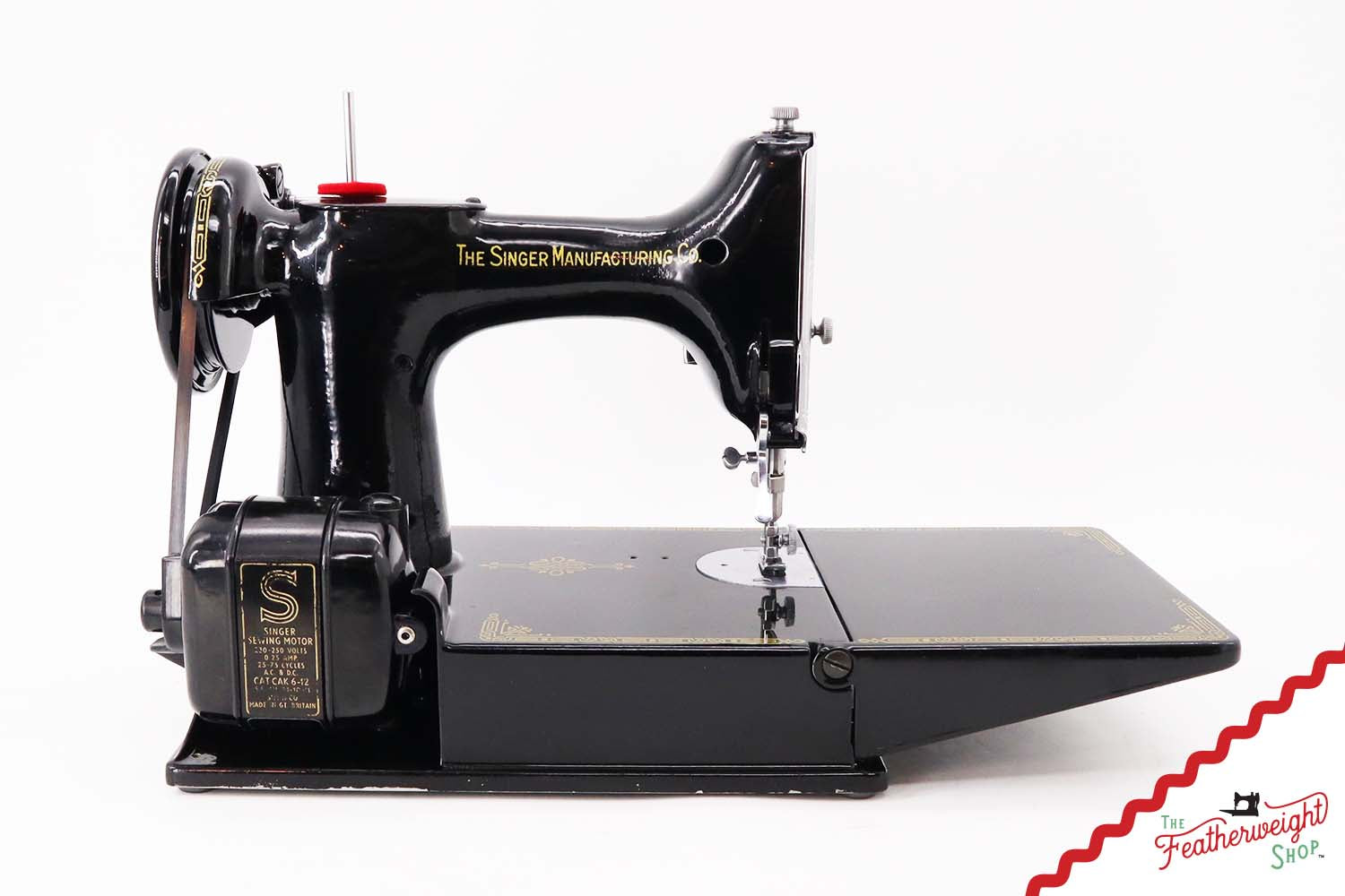 Featherweight 221K Sewing Machine, EE863*** - 1948