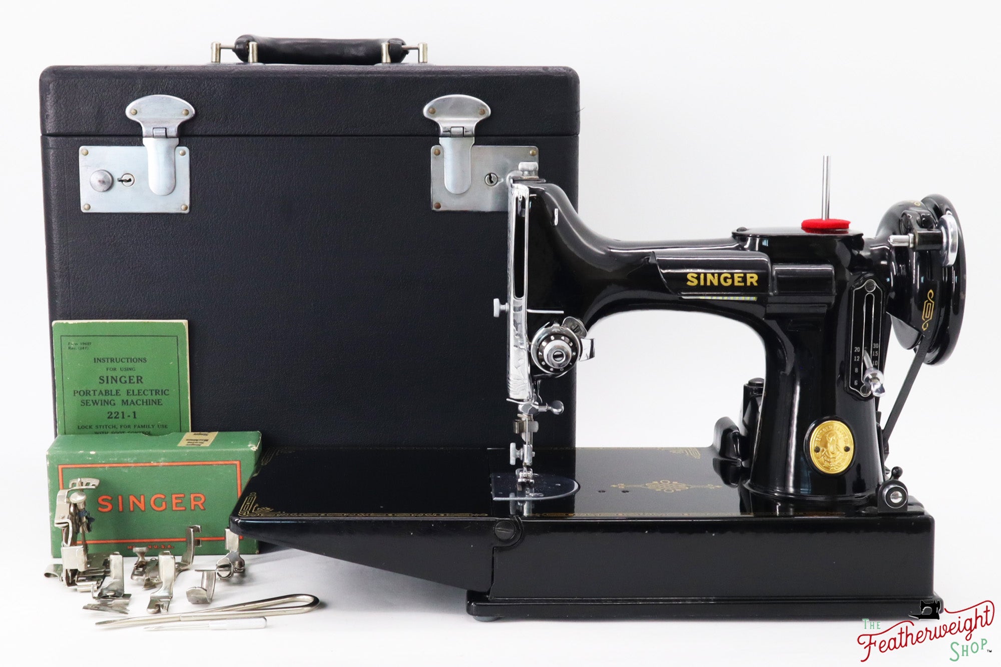 Singer Featherweight 221 Sewing Machine, AG982*** - 1947