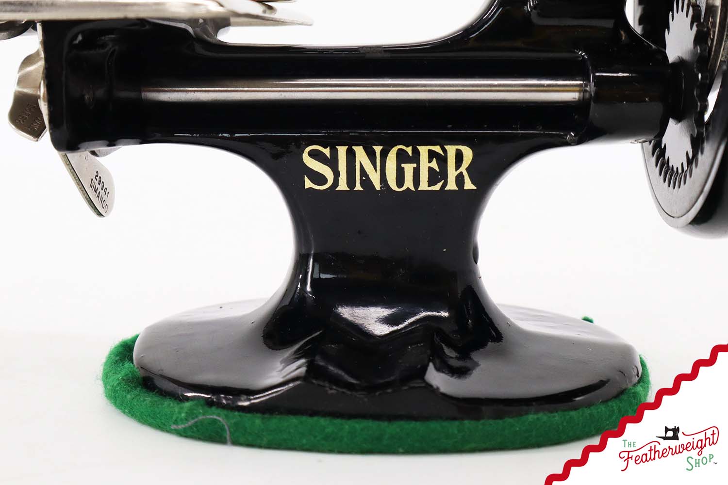 Singer Sewhandy Model 20 - Black - RARE, Complete German Set