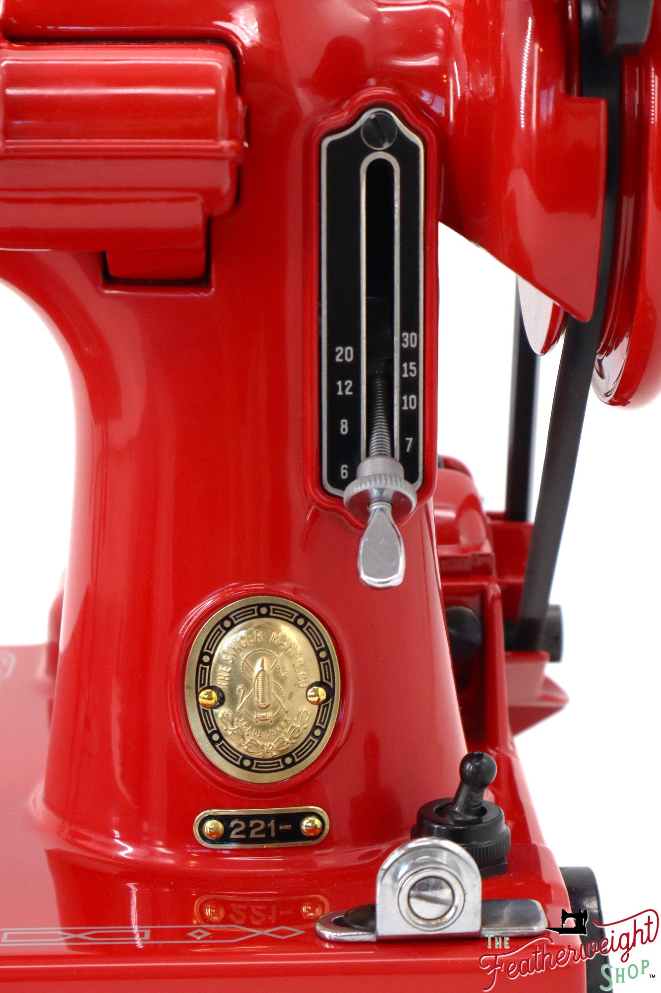 Singer Featherweight 221, AM696*** - Fully Restored in Liberty Red