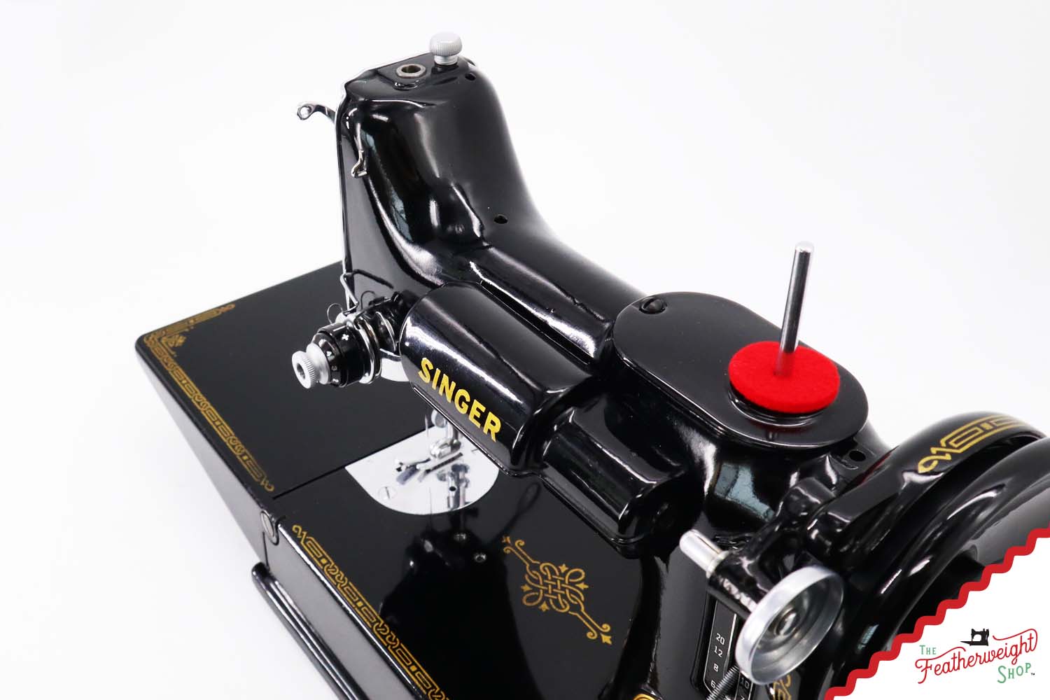 Singer Featherweight 221 Sewing Machine, AG824*** - 1946
