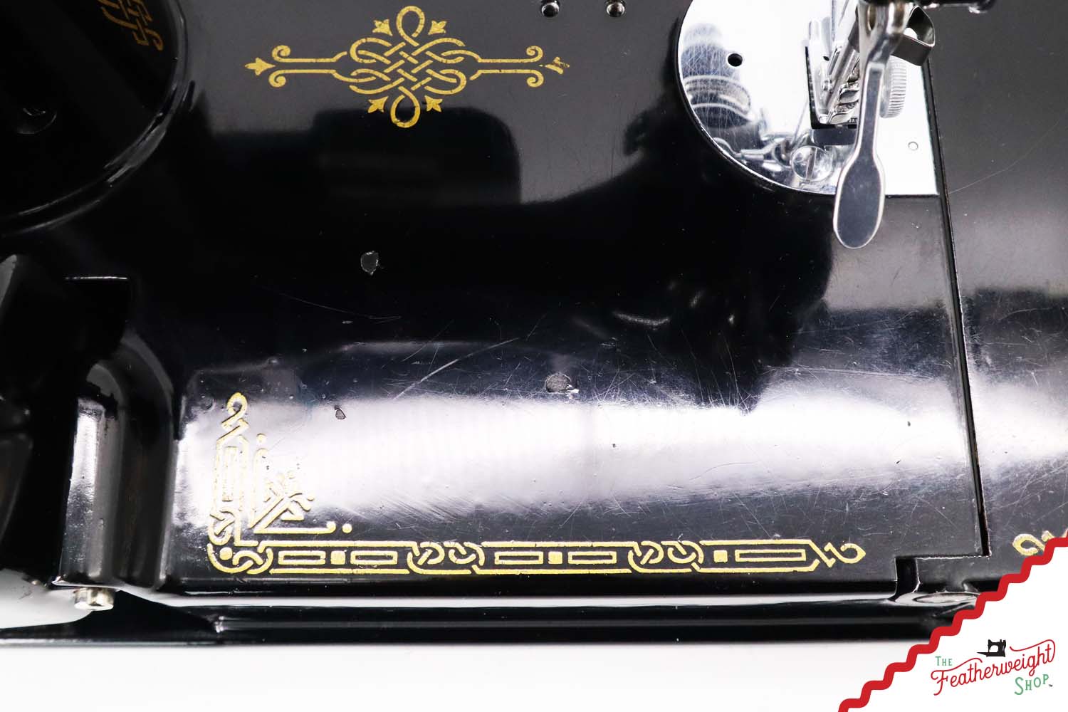 Singer Featherweight 221 Sewing Machine, AG824*** - 1946