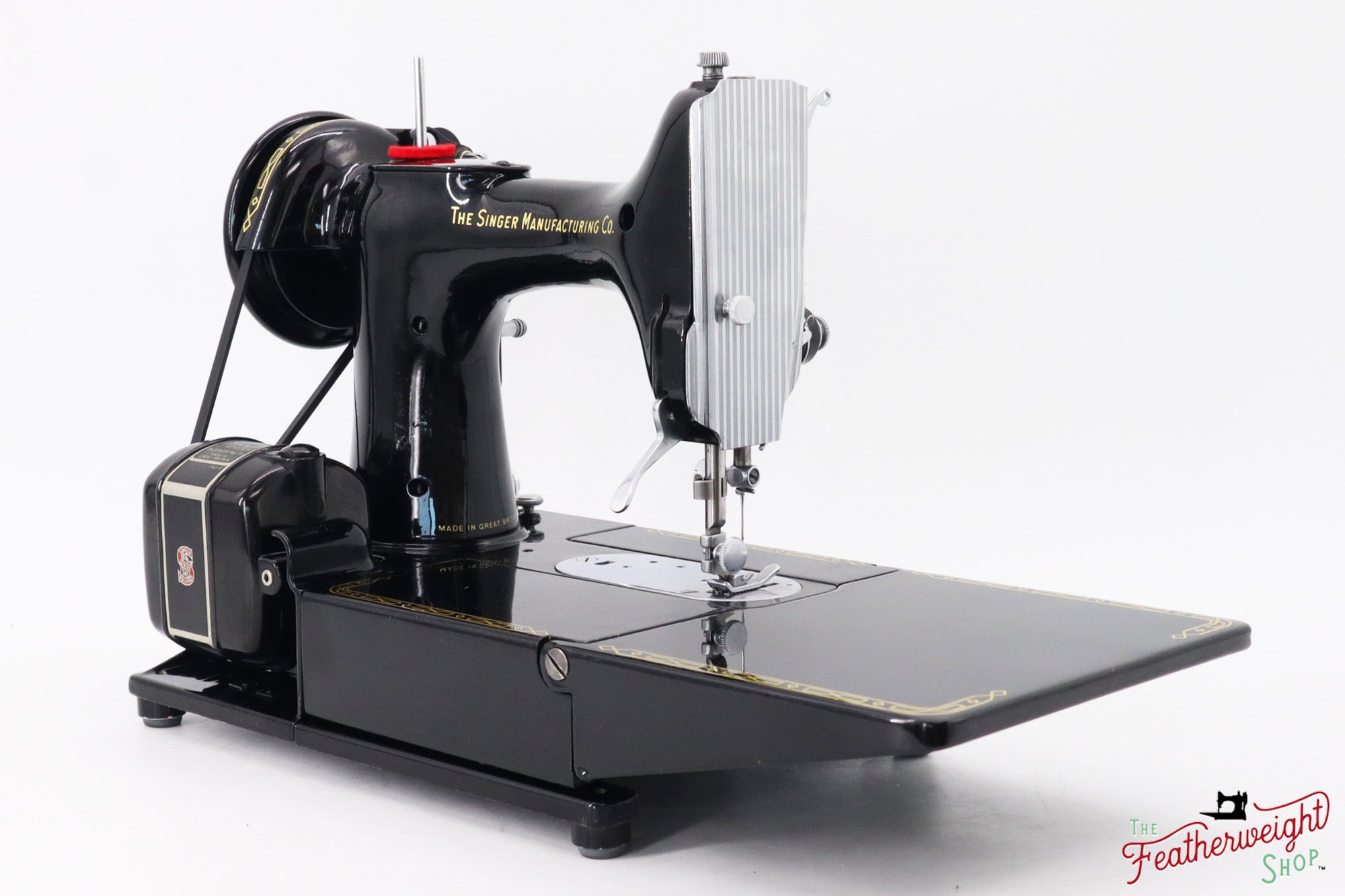 Singer Featherweight 222K Sewing Machine - EM9596**, 1957