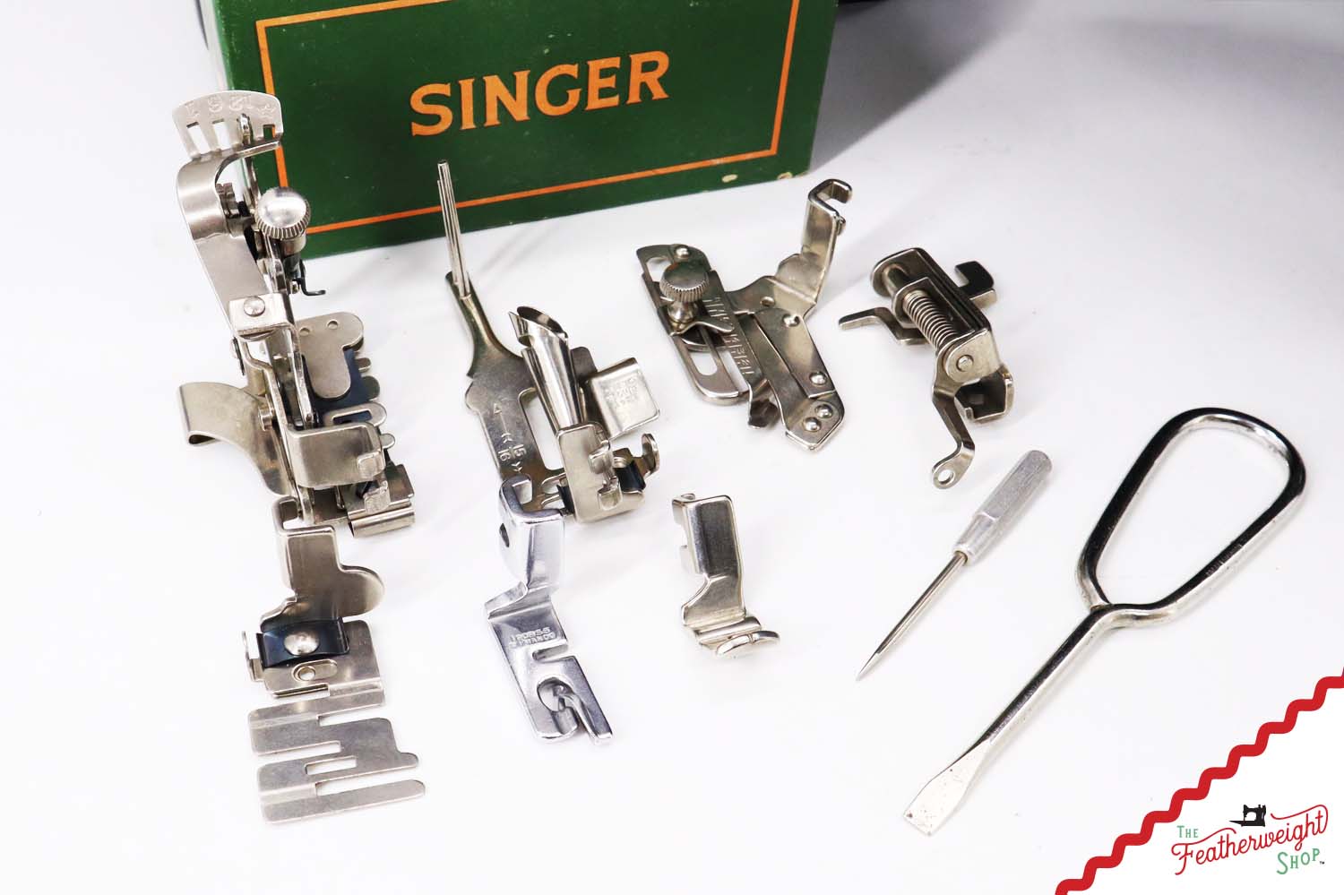 Singer Featherweight 222K Sewing Machine - EJ9175**, 1954