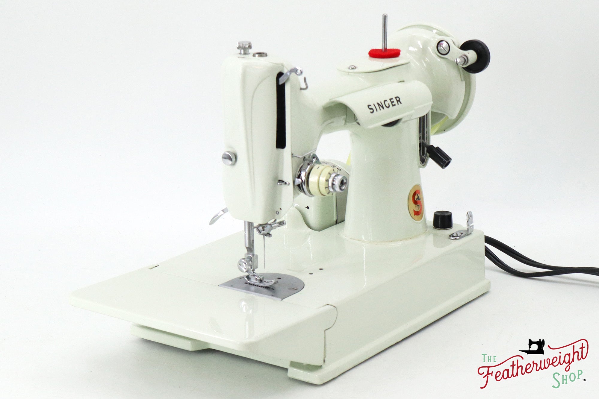 Singer Featherweight 221K Sewing Machine, WHITE - EV99384*