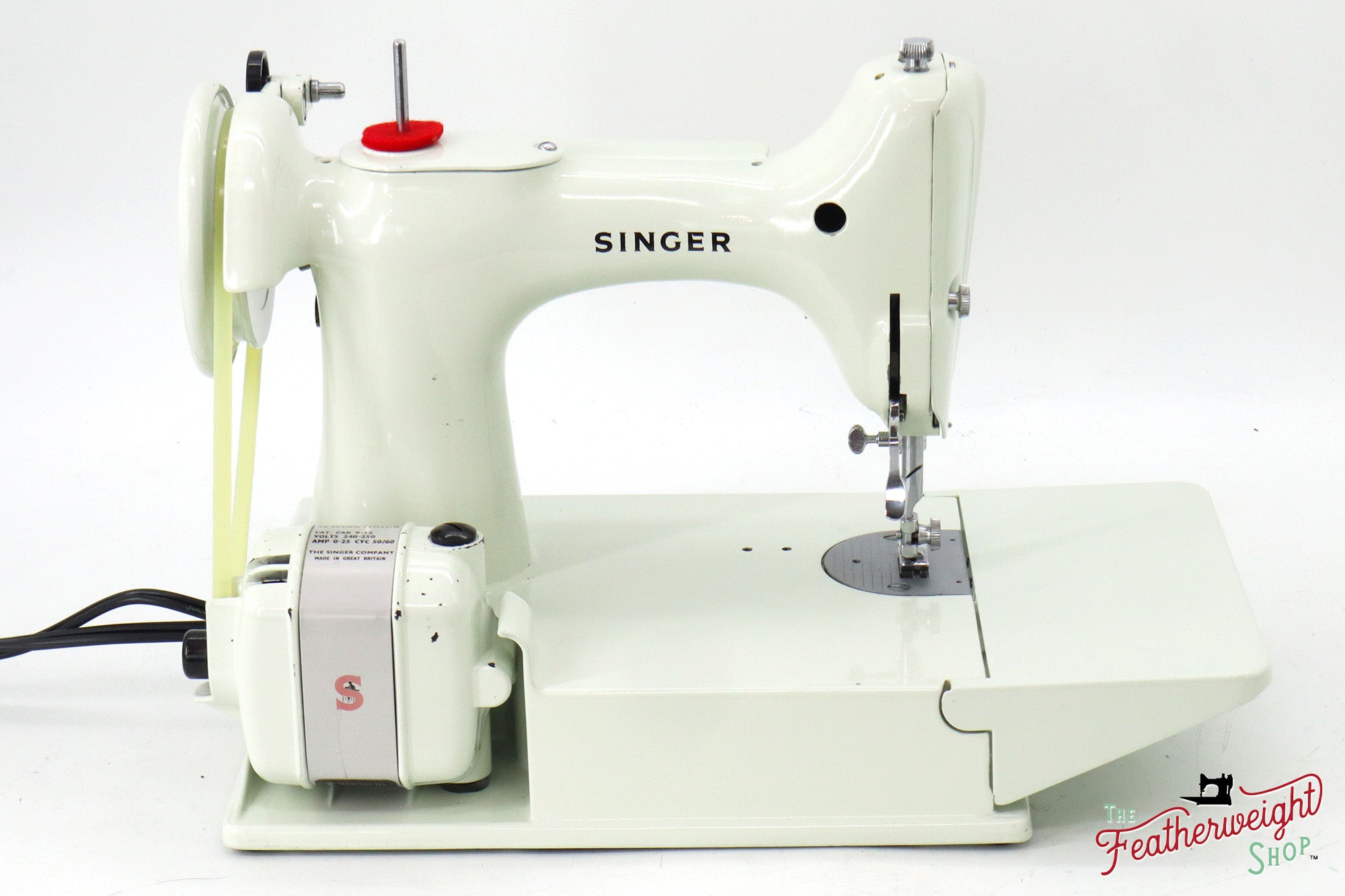 Singer Featherweight 221K Sewing Machine, British WHITE EV9858**