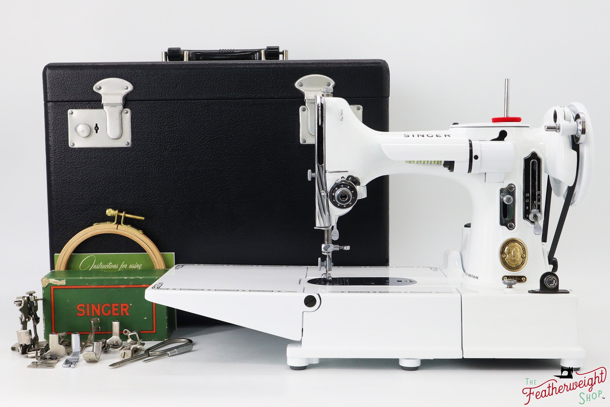 Singer Featherweight 222K - EJ6207** - Fully Restored in White