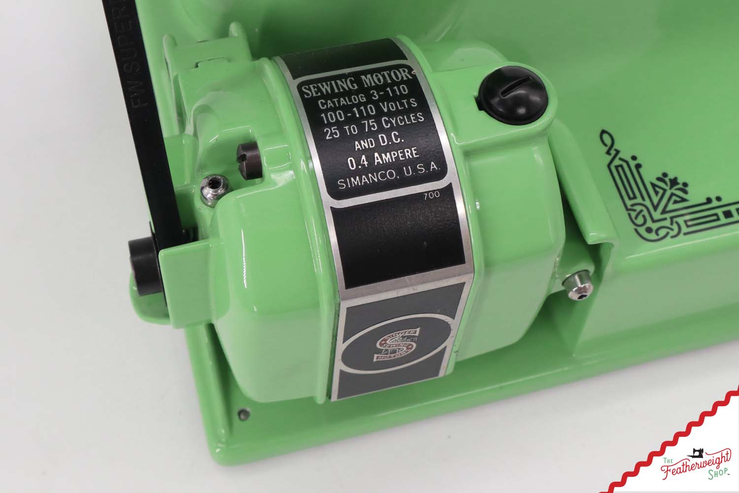 Singer Featherweight 221 AG821*** - Fully Restored in Art Deco Green