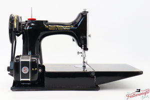 Singer Featherweight 221K Sewing Machine, French EG350***