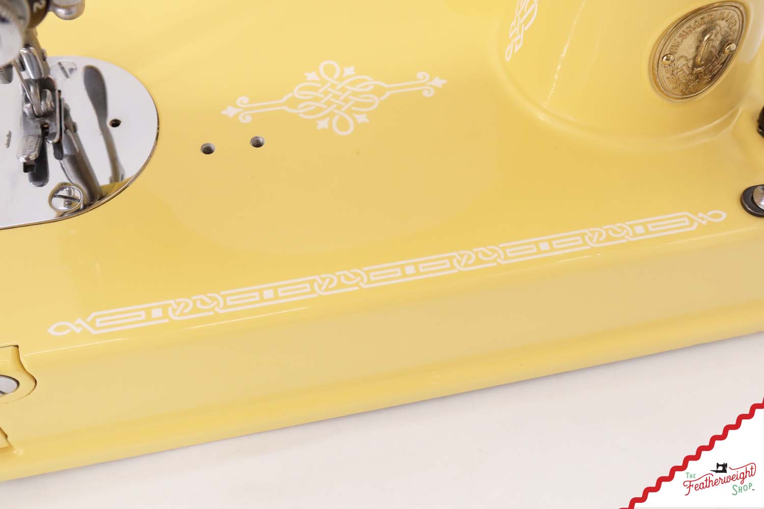 Singer Featherweight 221 AF0831** - Fully Restored in Happy Yellow