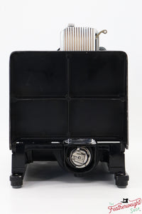 Singer Featherweight 222K Sewing Machine - EK6290**, 1955