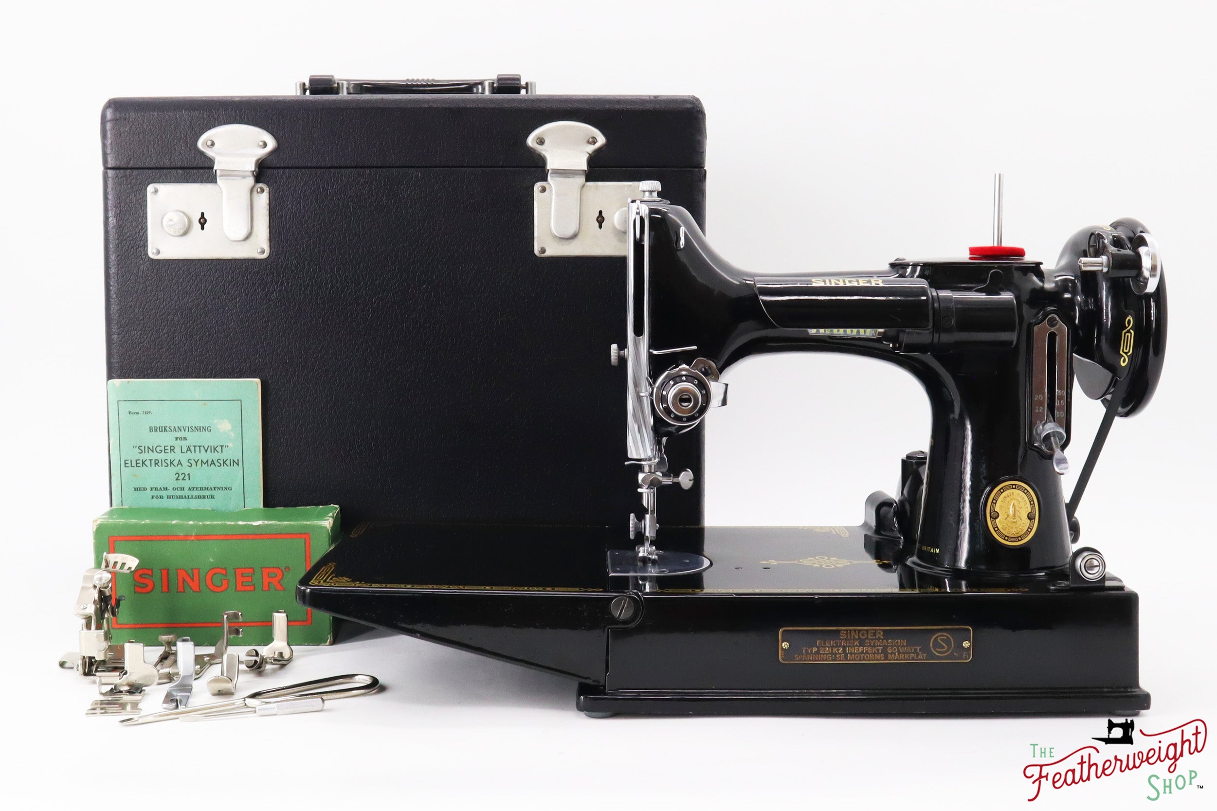 Singer Featherweight Swedish 221K Sewing Machine, EH2436**