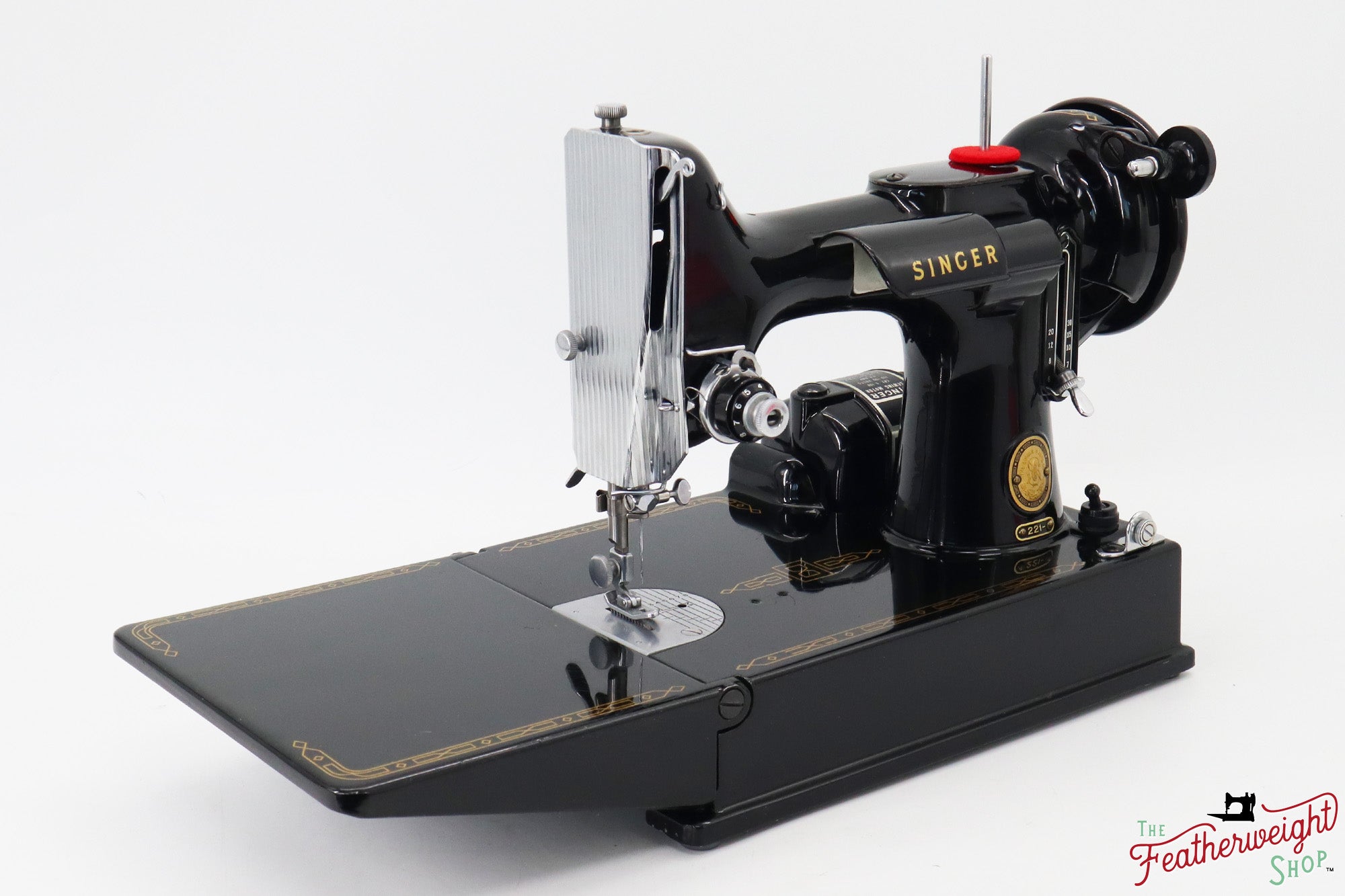 Singer Featherweight 221 Sewing Machine, AM405*** - 1956