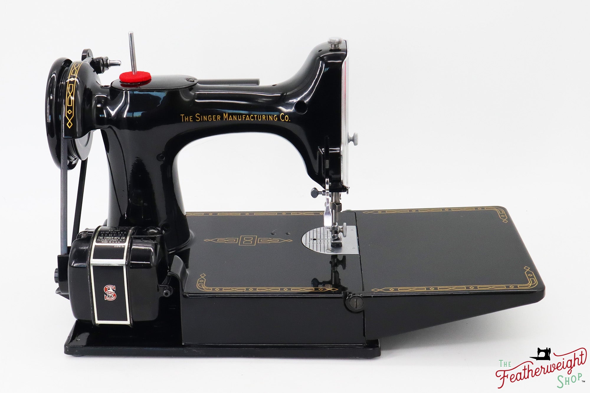 Singer Featherweight 221 Sewing Machine, AM405*** - 1956