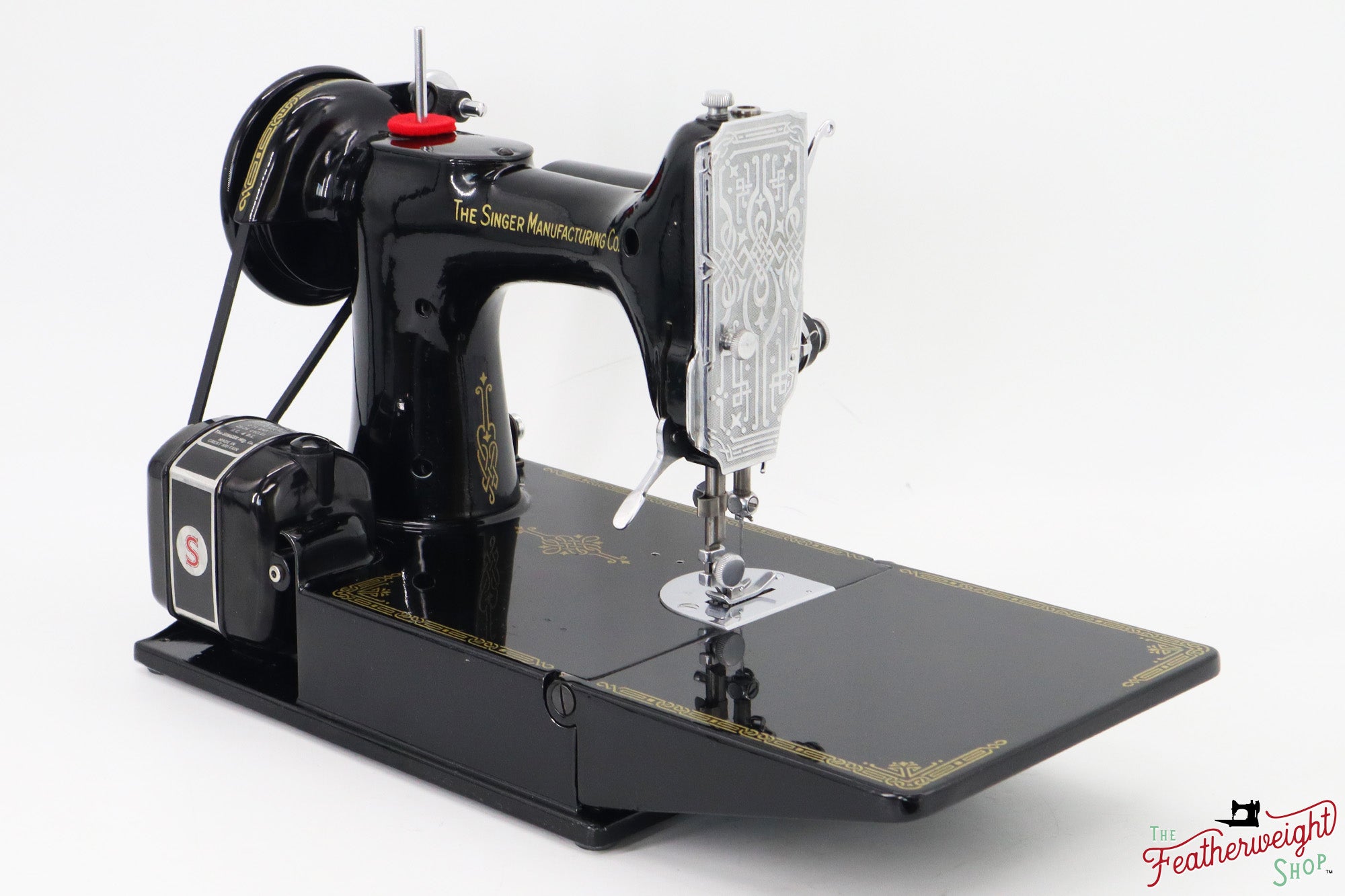 Singer Featherweight 221K Sewing Machine, Centennial: EF6917**