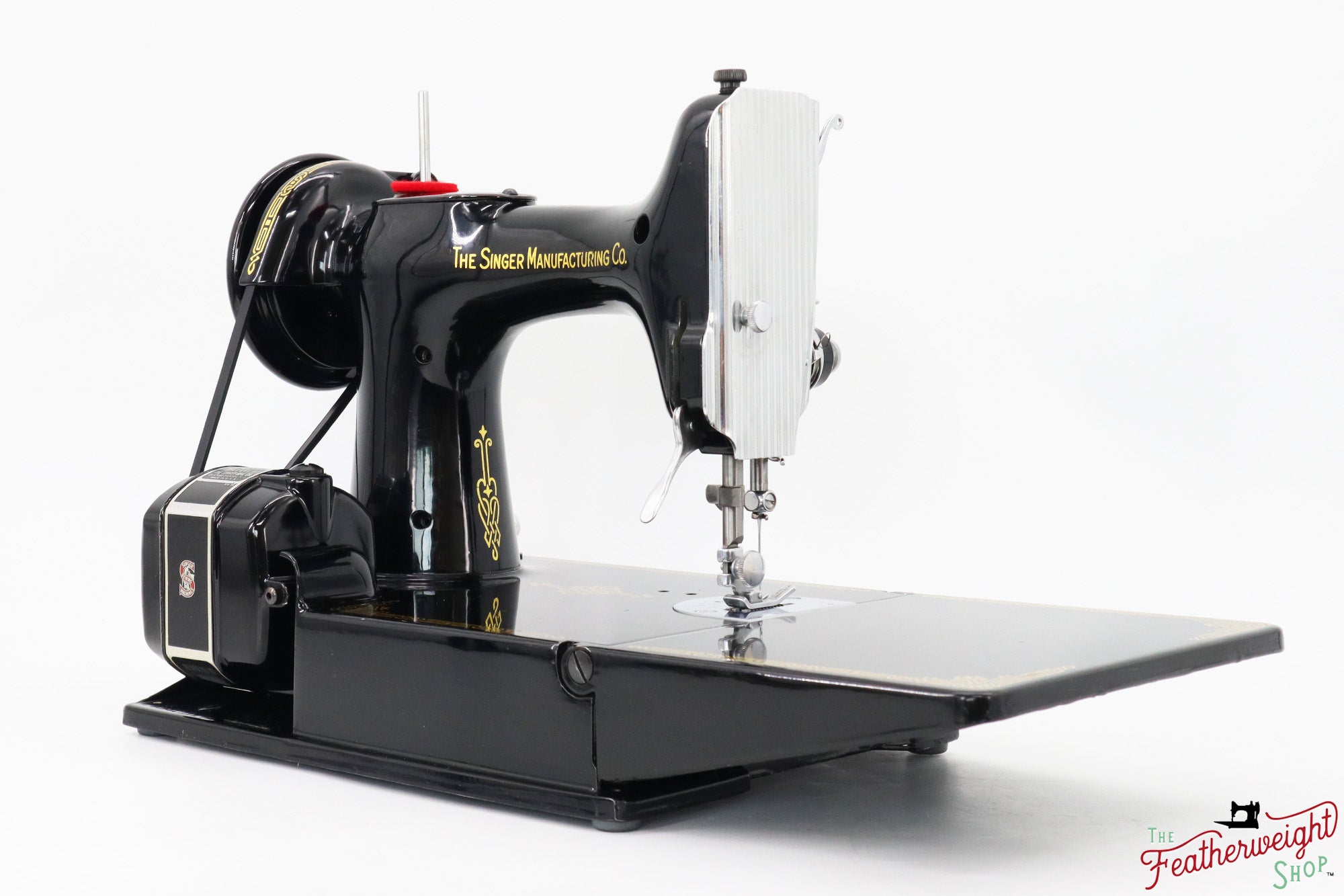 Singer Featherweight 221 Sewing Machine, AL555*** - 1953