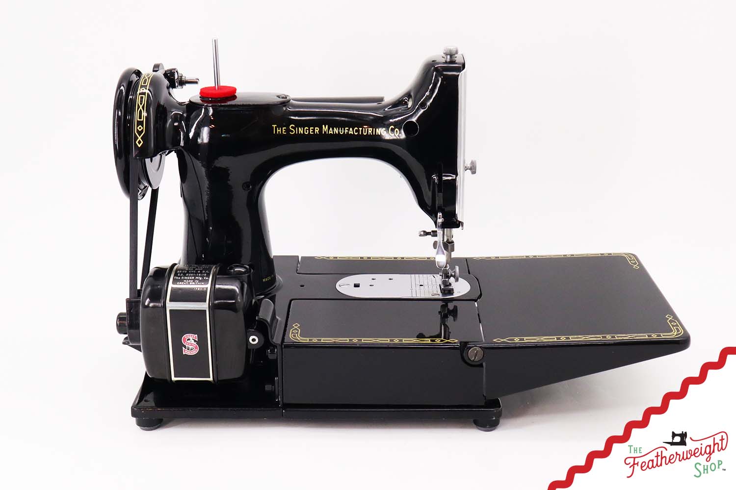 Singer Featherweight 222K Sewing Machine, Red 'S' - ER0235** - 1960