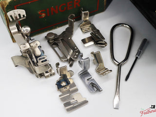 Load image into Gallery viewer, Singer Featherweight 221K Sewing Machine, 1952 - EH376***