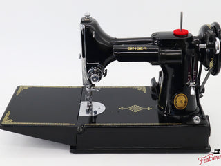 Load image into Gallery viewer, Singer Featherweight 221K Sewing Machine, 1952 - EH376***