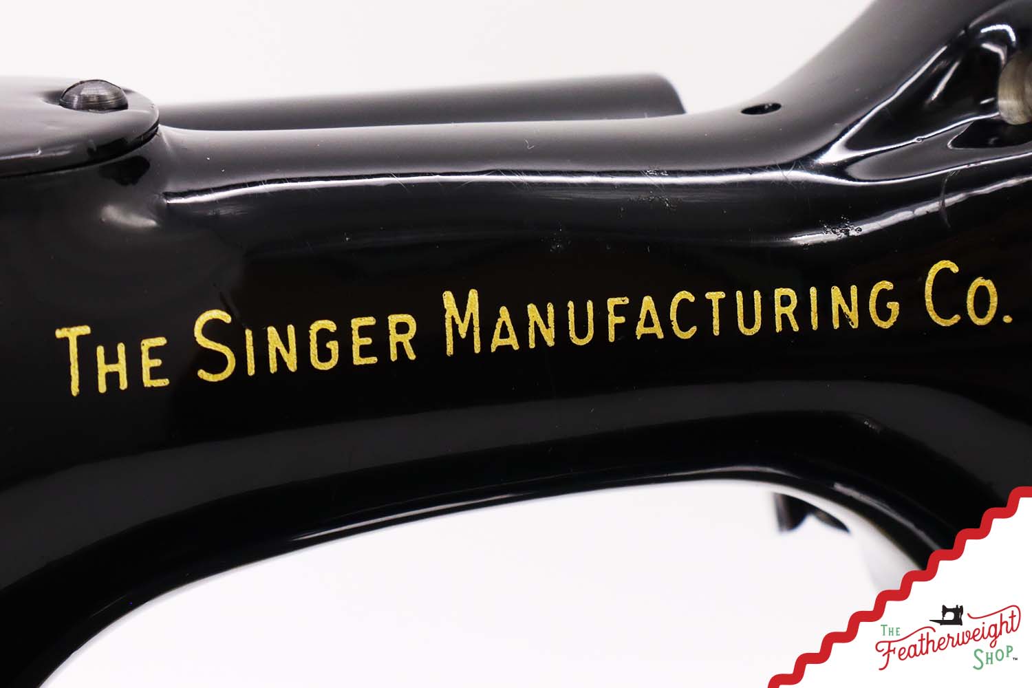Singer Featherweight 222K Sewing Machine, Red 'S' - ER0235** - 1960