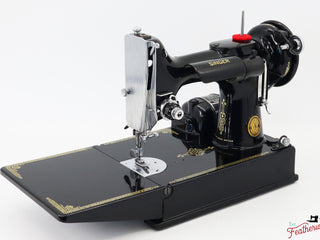 Load image into Gallery viewer, Singer Featherweight 221K Sewing Machine, 1952 - EH376***