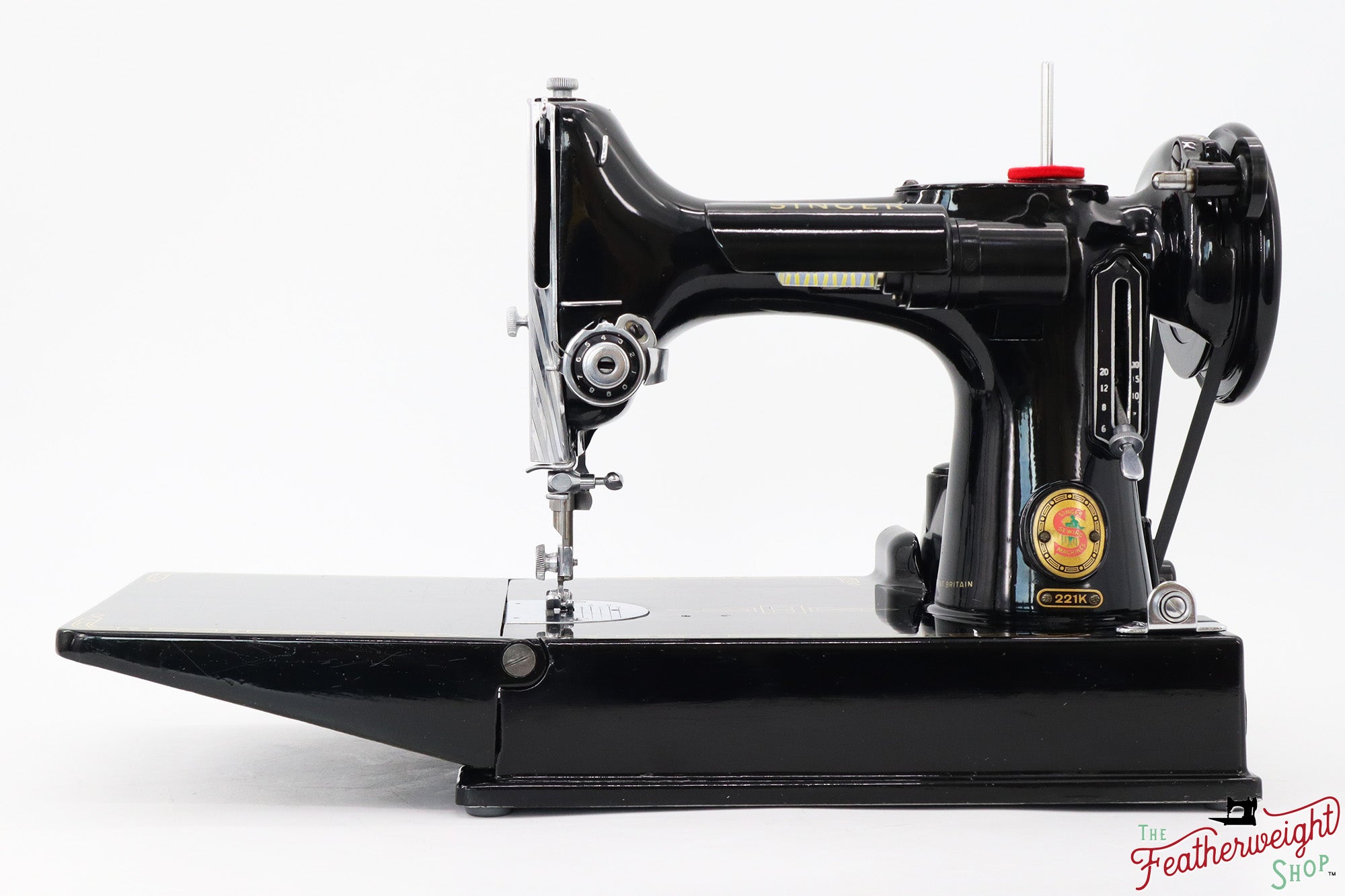 Singer Featherweight 221K Sewing Machine, RED "S" - ES175***