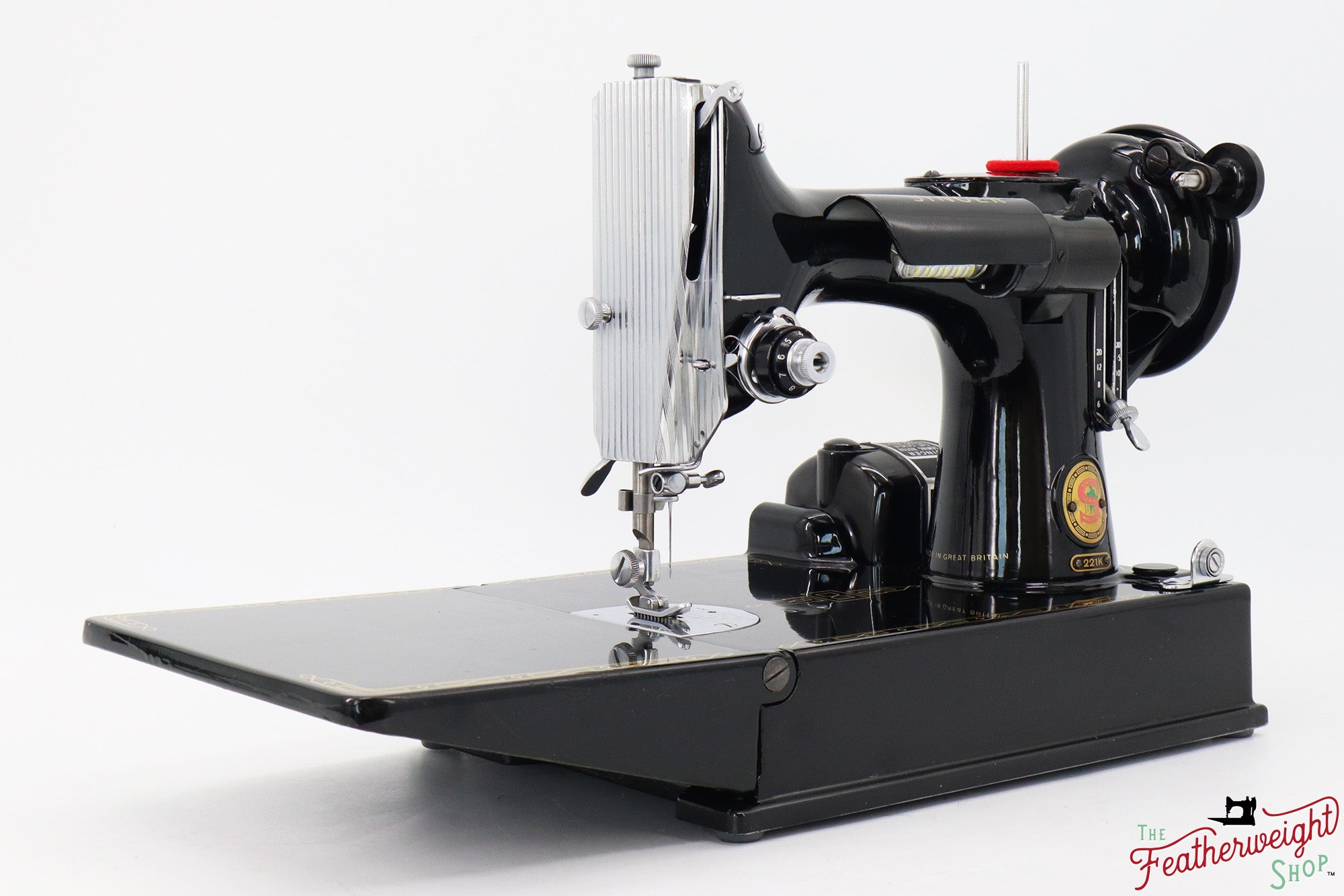 Singer Featherweight 221K Sewing Machine, RED "S" - ES175***