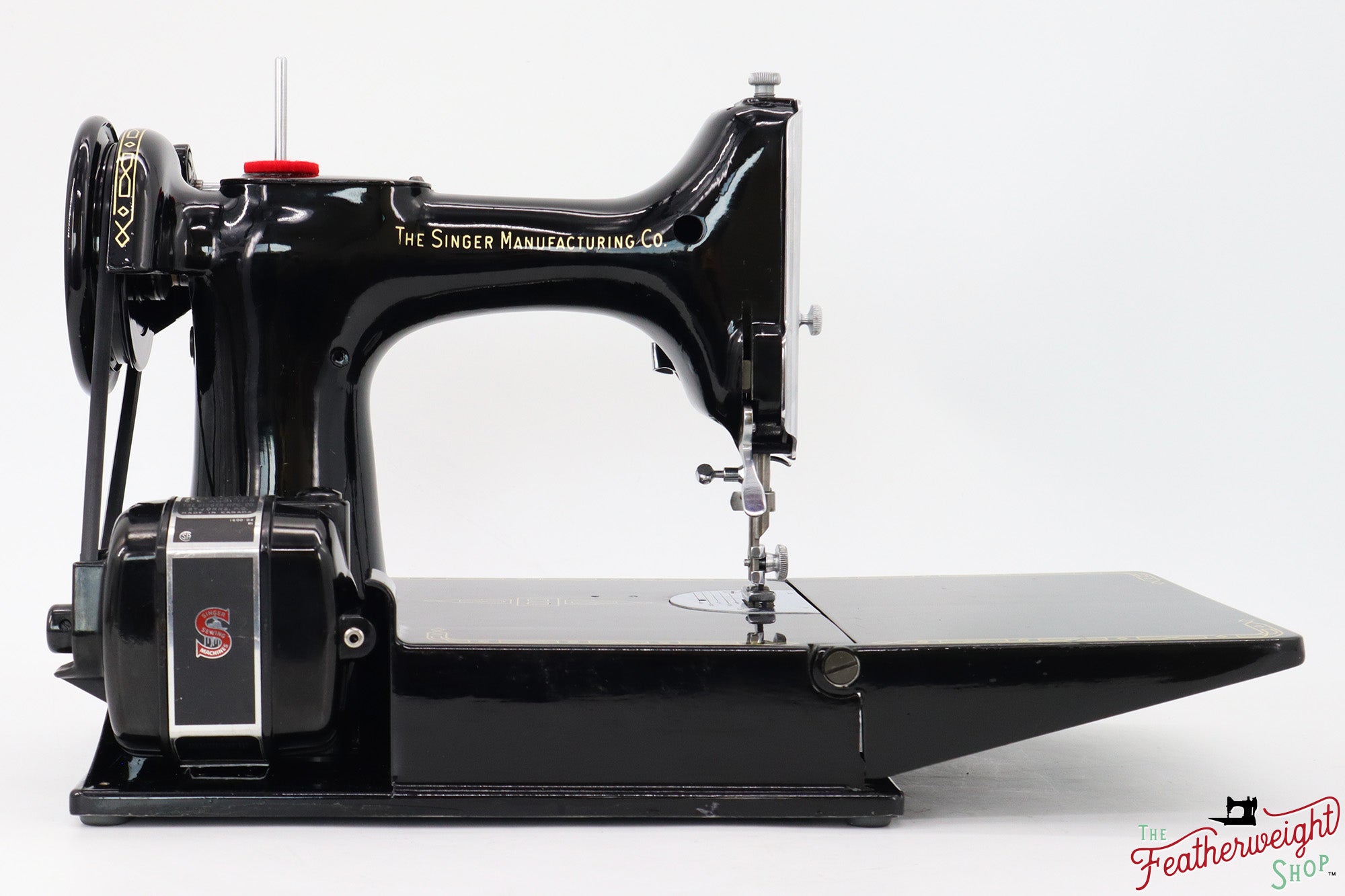 Singer Featherweight 221K Sewing Machine, RED "S" - ES175***