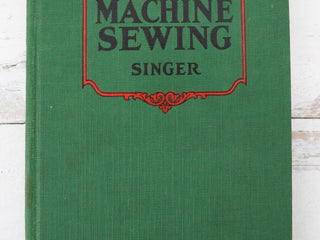 Load image into Gallery viewer, Machine Sewing Book, Singer 1930 (Vintage Original) RARE