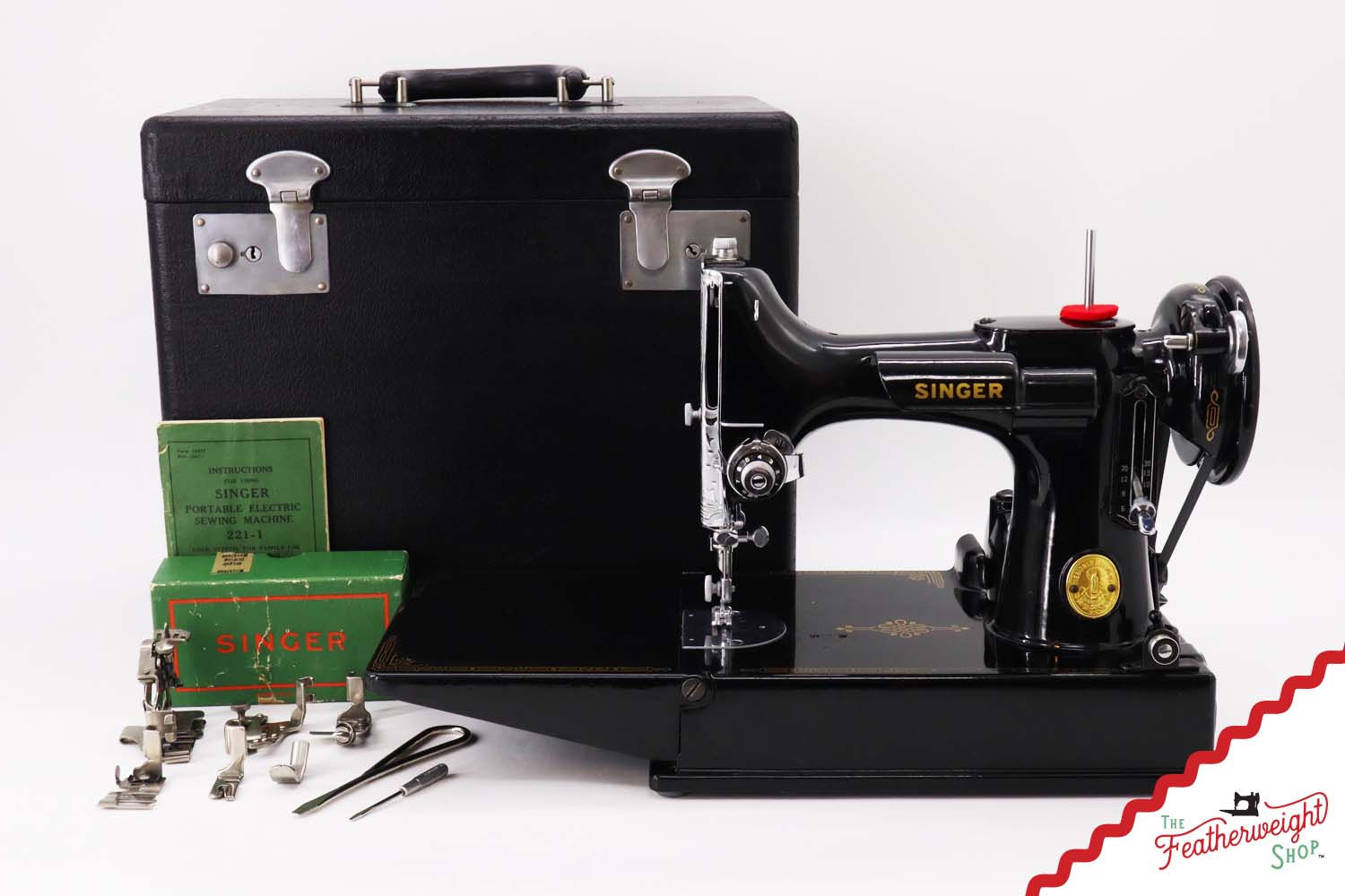 Singer Featherweight 221 Sewing Machine, AG985*** - 1947