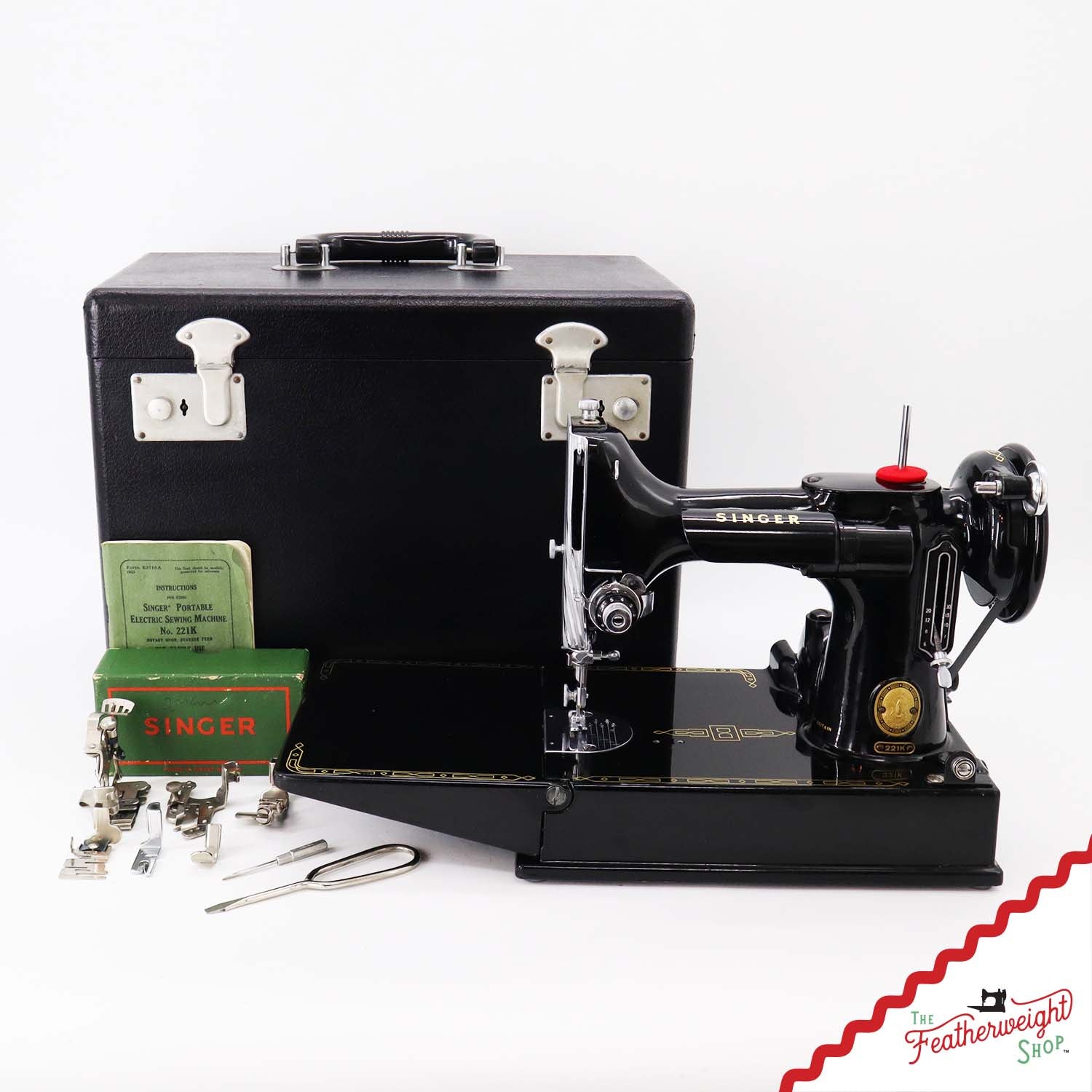 Singer Featherweight 221K Sewing Machine, 1955 - EK208**