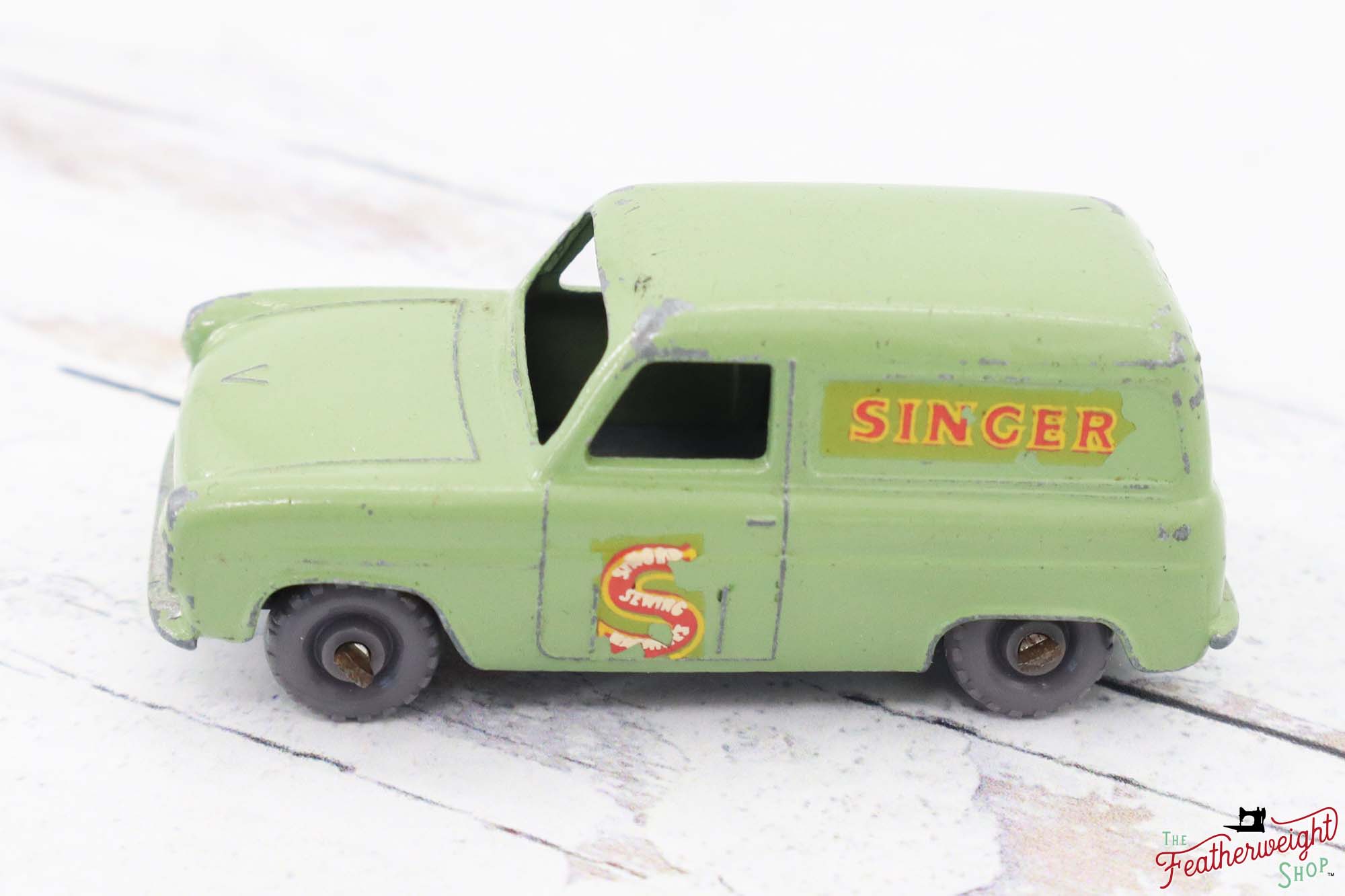 Matchbox Car, Panel Van - RARE Singer (Vintage Original)