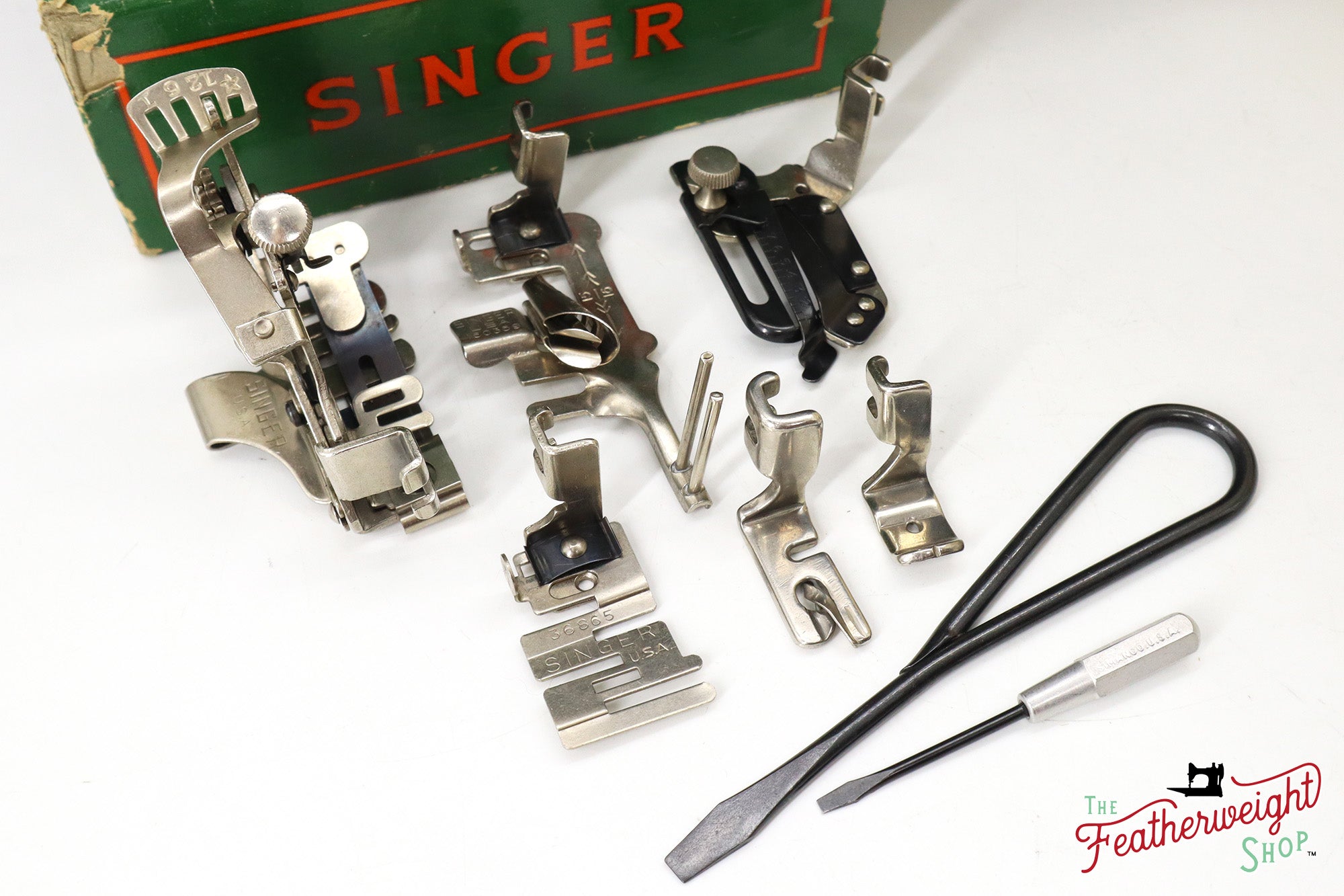 Singer Featherweight 221, Centennial - AK116*** - Fully Restored in Sugar Cookie