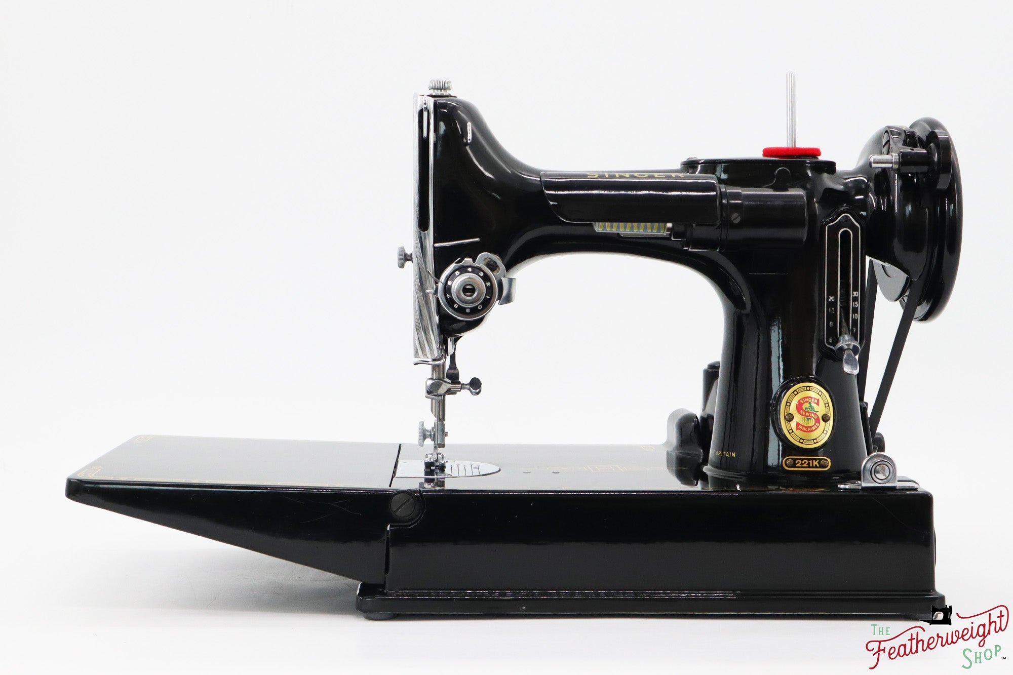 Singer Featherweight 221K Sewing Machine, RED "S" ES246*** The