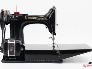 Load image into Gallery viewer, Singer Featherweight 221K Sewing Machine, RED &quot;S&quot; - ES246***